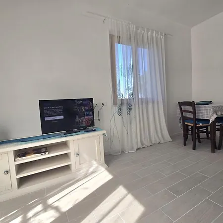 Chez Choucas Maison E Maisonette - Goelba