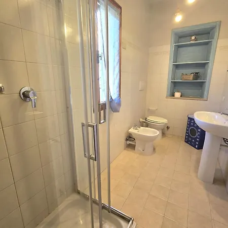 Chez Choucas Maison E Maisonette - Goelba