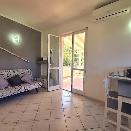 Chez Choucas Maison E Maisonette - Goelba *