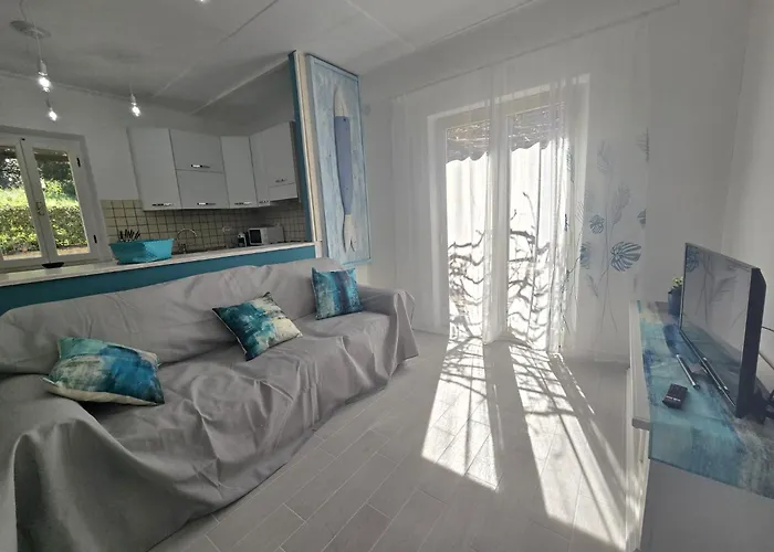 Chez Choucas Maison E Maisonette - Goelba