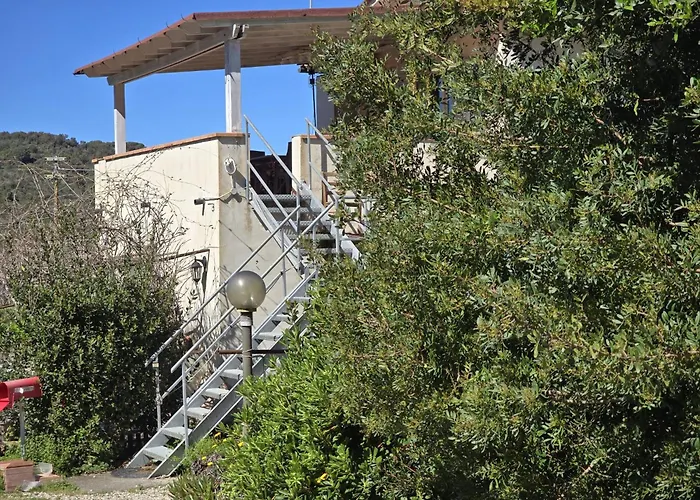 Chez Choucas Maison E Maisonette - Goelba Апартаменты