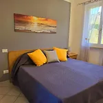Chez Choucas Maison E Maisonette - Goelba Apartamento