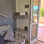 Chez Choucas Maison E Maisonette - Goelba Apartamento *