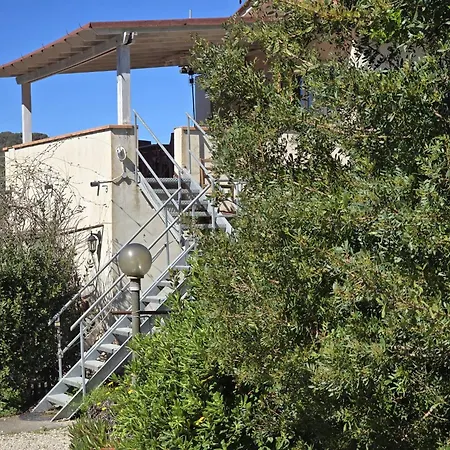 Chez Choucas Maison E Maisonette - Goelba Apartamento
